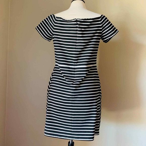 1. State Dress Women XL Striped Black/White - Picture 2 of 6